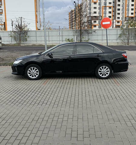 Черный Тойота Камри, объемом двигателя 2 л и пробегом 156 тыс. км за 18500 $, фото 2 на Automoto.ua