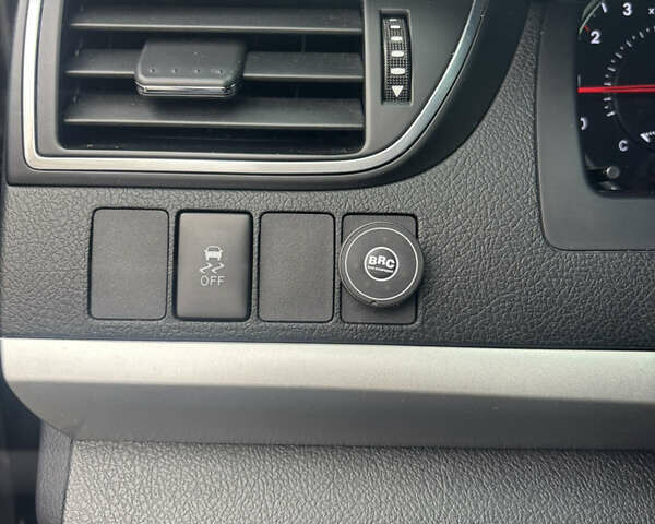 Черный Тойота Камри, объемом двигателя 2.5 л и пробегом 143 тыс. км за 12900 $, фото 10 на Automoto.ua