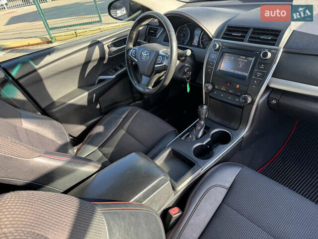 Чорний Тойота Камрі, об'ємом двигуна 2.49 л та пробігом 192 тис. км за 11790 $, фото 33 на Automoto.ua
