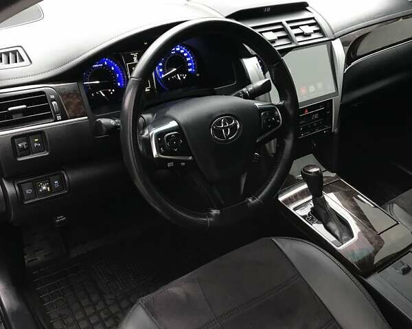 Черный Тойота Камри, объемом двигателя 2.5 л и пробегом 148 тыс. км за 17500 $, фото 19 на Automoto.ua