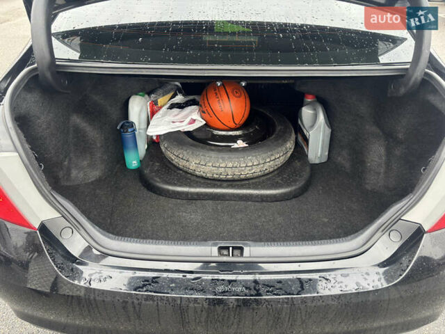 Черный Тойота Камри, объемом двигателя 2.5 л и пробегом 143 тыс. км за 12900 $, фото 14 на Automoto.ua