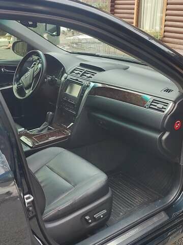 Черный Тойота Камри, объемом двигателя 2.5 л и пробегом 150 тыс. км за 17500 $, фото 5 на Automoto.ua