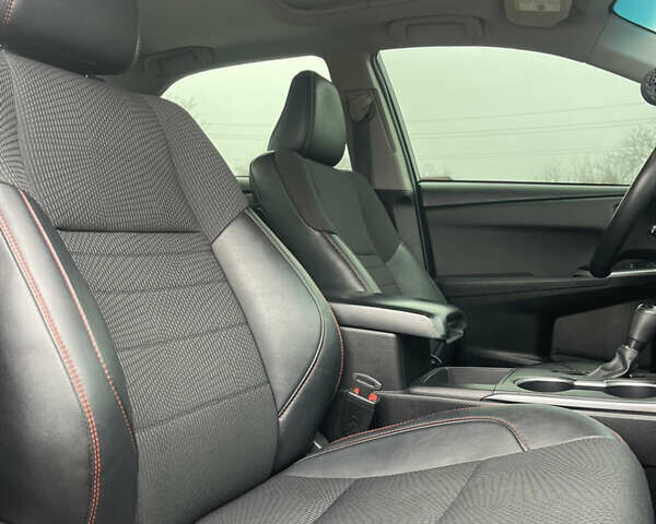 Черный Тойота Камри, объемом двигателя 2.49 л и пробегом 145 тыс. км за 11999 $, фото 15 на Automoto.ua