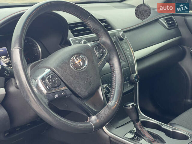 Черный Тойота Камри, объемом двигателя 2.49 л и пробегом 145 тыс. км за 11999 $, фото 17 на Automoto.ua