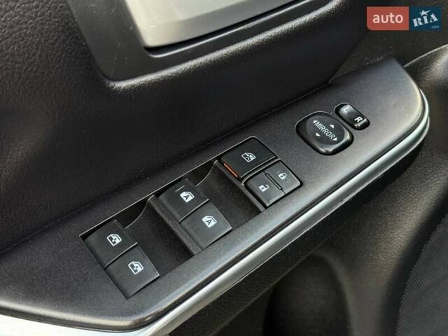 Чорний Тойота Камрі, об'ємом двигуна 2.49 л та пробігом 134 тис. км за 13900 $, фото 34 на Automoto.ua