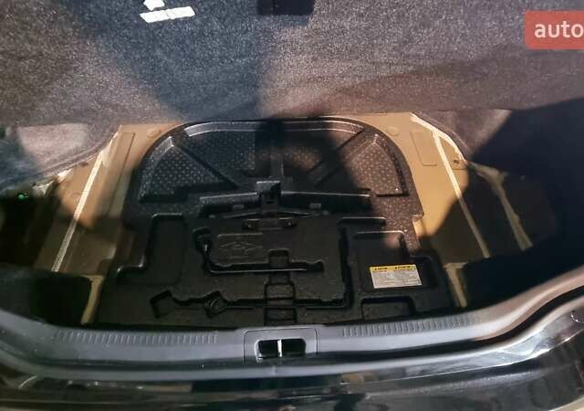 Черный Тойота Камри, объемом двигателя 3.5 л и пробегом 155 тыс. км за 16200 $, фото 13 на Automoto.ua