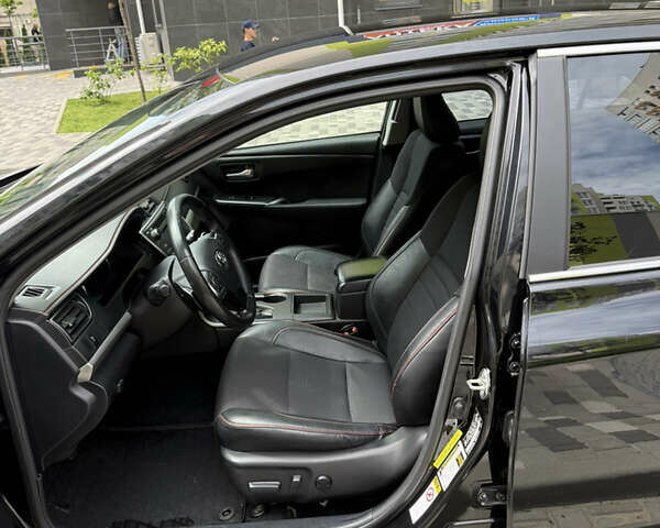 Черный Тойота Камри, объемом двигателя 2.49 л и пробегом 268 тыс. км за 14000 $, фото 4 на Automoto.ua