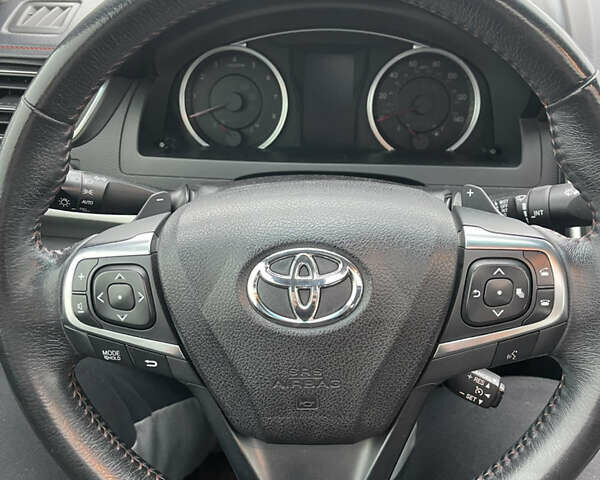 Черный Тойота Камри, объемом двигателя 2.49 л и пробегом 145 тыс. км за 11999 $, фото 20 на Automoto.ua