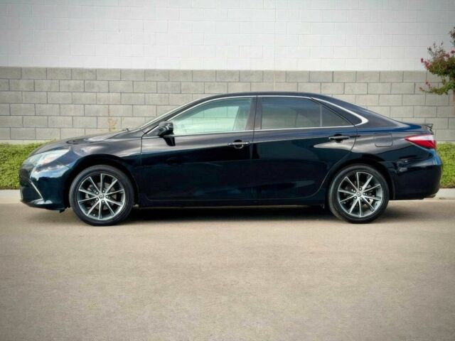 Черный Тойота Камри, объемом двигателя 3.5 л и пробегом 72 тыс. км за 10800 $, фото 2 на Automoto.ua