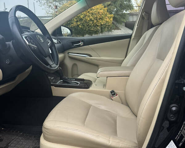 Тойота Камри 2016 в Днепре (Днепропетровске) на Automoto.ua Черный Тойота Камри, объемом двигателя 2.49 л и пробегом 127 тыс. км за 21300 $, фото 7 на Automoto.ua