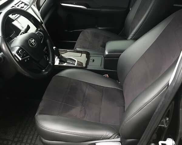 Черный Тойота Камри, объемом двигателя 2.5 л и пробегом 148 тыс. км за 17500 $, фото 9 на Automoto.ua