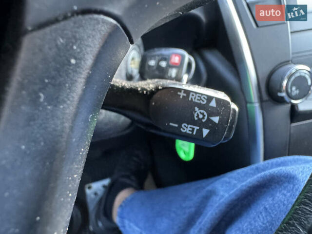 Чорний Тойота Камрі, об'ємом двигуна 2.49 л та пробігом 192 тис. км за 11790 $, фото 21 на Automoto.ua