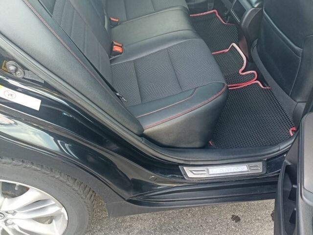 Чорний Тойота Камрі, об'ємом двигуна 2.5 л та пробігом 181 тис. км за 11999 $, фото 7 на Automoto.ua