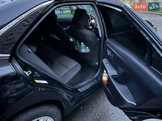 Черный Тойота Камри, объемом двигателя 2.49 л и пробегом 122 тыс. км за 13500 $, фото 10 на Automoto.ua