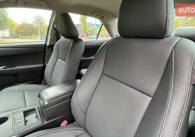 Черный Тойота Камри, объемом двигателя 2.5 л и пробегом 205 тыс. км за 12500 $, фото 6 на Automoto.ua