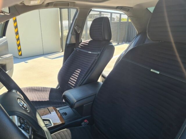 Черный Тойота Камри, объемом двигателя 2.5 л и пробегом 230 тыс. км за 16990 $, фото 11 на Automoto.ua