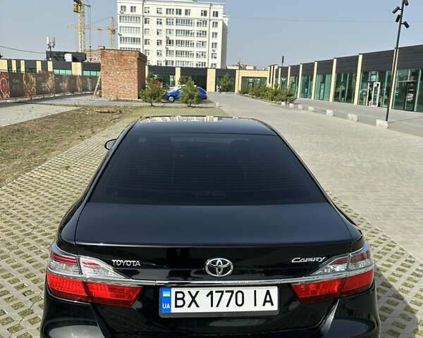 Черный Тойота Камри, объемом двигателя 2.5 л и пробегом 190 тыс. км за 16900 $, фото 2 на Automoto.ua