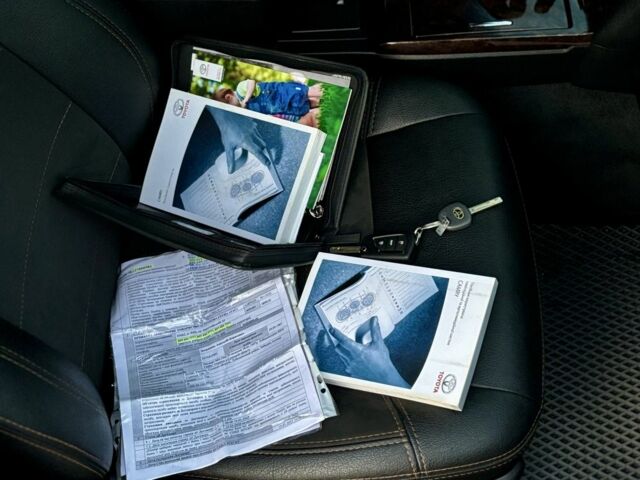 Черный Тойота Камри, объемом двигателя 2.5 л и пробегом 157 тыс. км за 16200 $, фото 18 на Automoto.ua