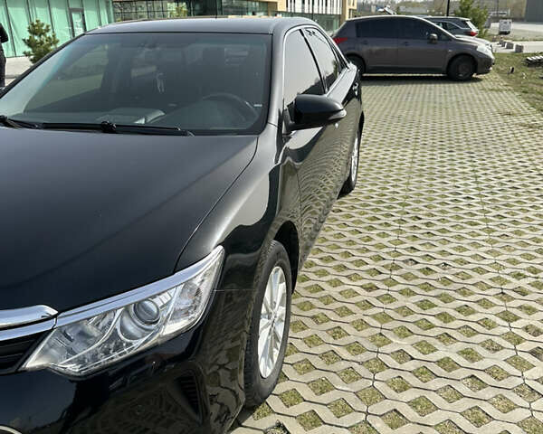 Черный Тойота Камри, объемом двигателя 2.5 л и пробегом 190 тыс. км за 16900 $, фото 5 на Automoto.ua