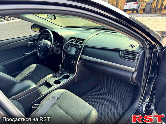 Чорний Тойота Камрі, об'ємом двигуна 2.5 л та пробігом 160 тис. км за 15200 $, фото 11 на Automoto.ua