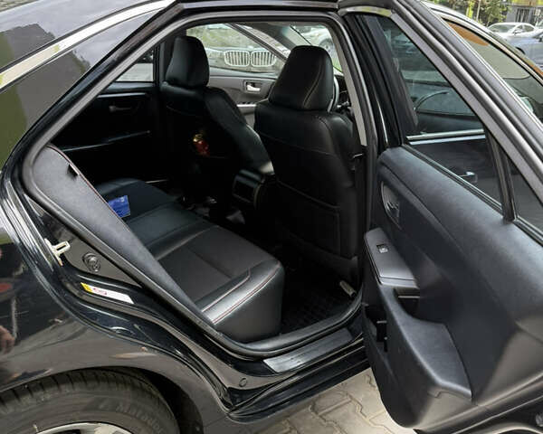 Черный Тойота Камри, объемом двигателя 2.49 л и пробегом 268 тыс. км за 14000 $, фото 2 на Automoto.ua