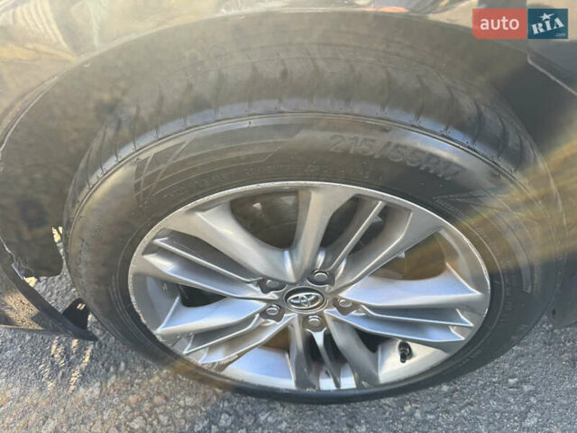 Чорний Тойота Камрі, об'ємом двигуна 2.49 л та пробігом 192 тис. км за 11790 $, фото 9 на Automoto.ua