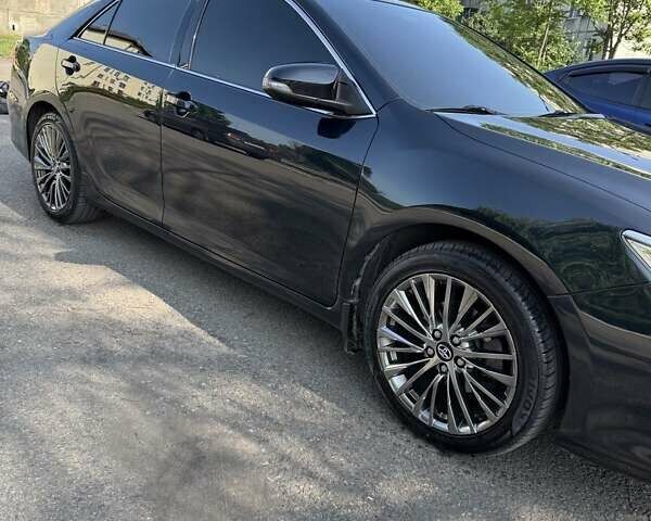 Черный Тойота Камри, объемом двигателя 2.49 л и пробегом 127 тыс. км за 18100 $, фото 29 на Automoto.ua