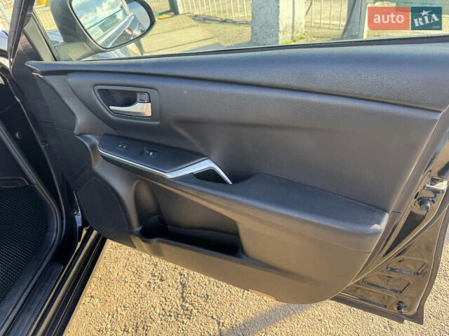 Чорний Тойота Камрі, об'ємом двигуна 2.49 л та пробігом 192 тис. км за 11790 $, фото 32 на Automoto.ua