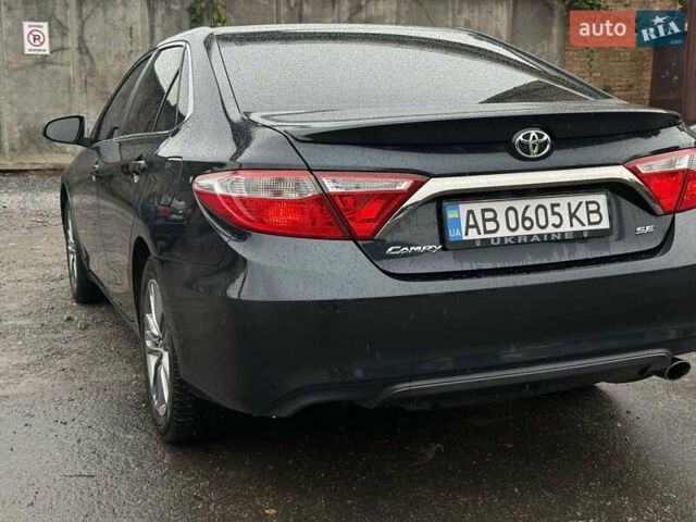 Чорний Тойота Камрі, об'ємом двигуна 2.49 л та пробігом 75 тис. км за 12900 $, фото 5 на Automoto.ua