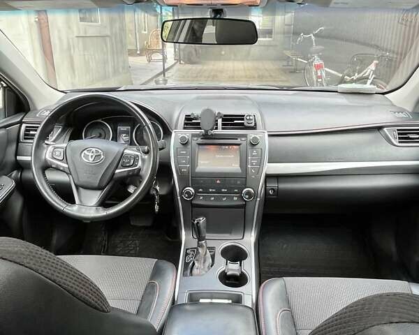 Черный Тойота Камри, объемом двигателя 2.49 л и пробегом 120 тыс. км за 15300 $, фото 5 на Automoto.ua