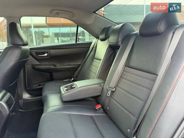 Чорний Тойота Камрі, об'ємом двигуна 2.49 л та пробігом 134 тис. км за 13900 $, фото 27 на Automoto.ua