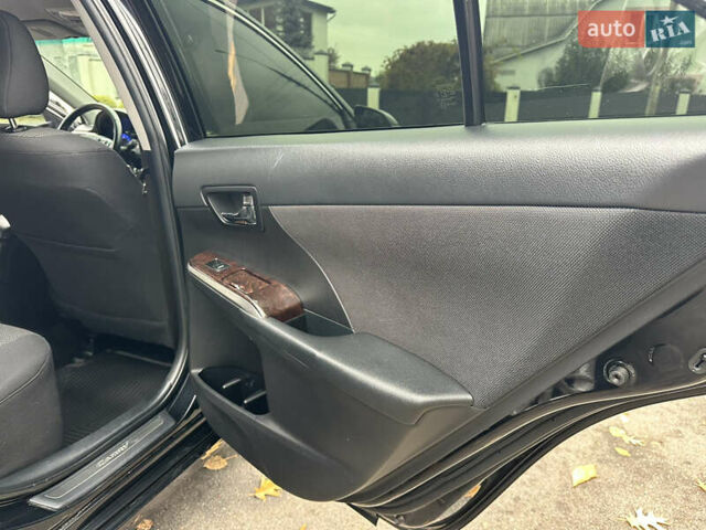 Чорний Тойота Камрі, об'ємом двигуна 2.49 л та пробігом 149 тис. км за 16999 $, фото 46 на Automoto.ua