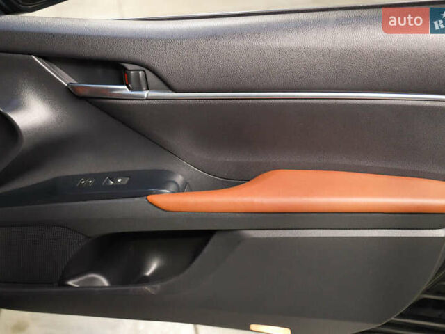 Черный Тойота Камри, объемом двигателя 2.49 л и пробегом 145 тыс. км за 16800 $, фото 27 на Automoto.ua