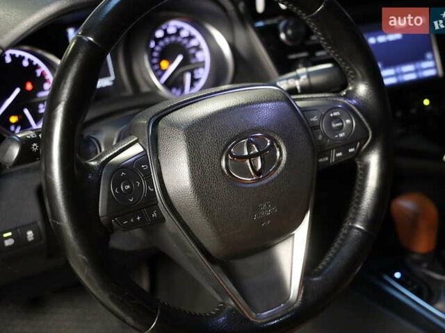 Черный Тойота Камри, объемом двигателя 2.49 л и пробегом 145 тыс. км за 16800 $, фото 15 на Automoto.ua