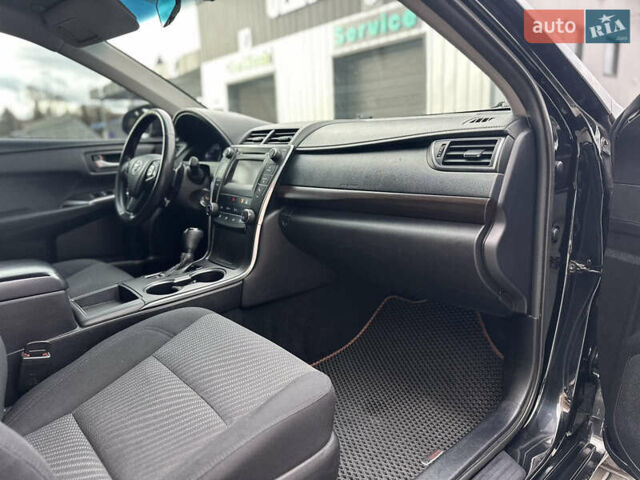 Чорний Тойота Камрі, об'ємом двигуна 2.49 л та пробігом 185 тис. км за 14500 $, фото 32 на Automoto.ua