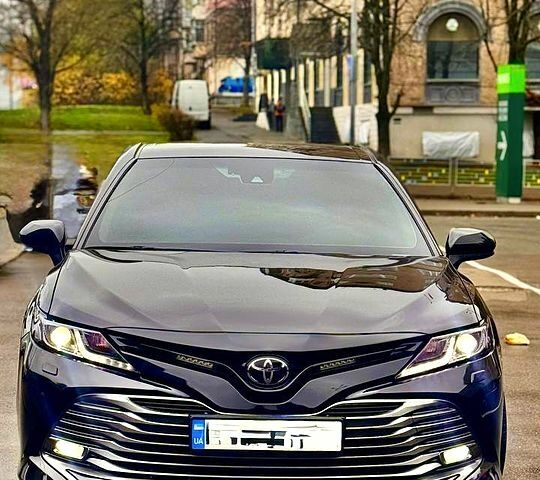 Черный Тойота Камри, объемом двигателя 2.5 л и пробегом 77 тыс. км за 25600 $, фото 2 на Automoto.ua