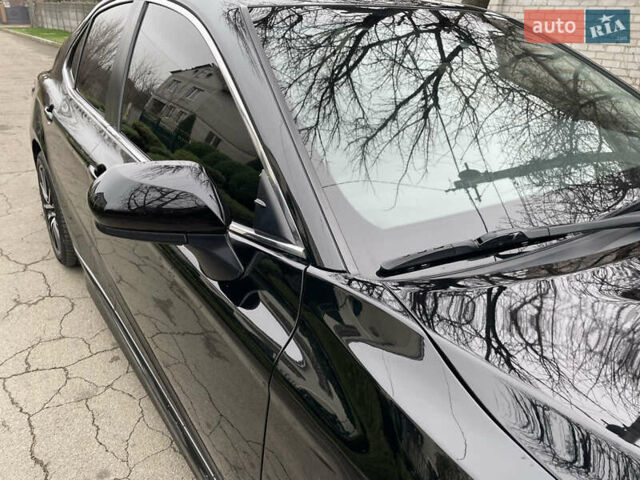 Чорний Тойота Камрі, об'ємом двигуна 2.49 л та пробігом 180 тис. км за 15999 $, фото 6 на Automoto.ua