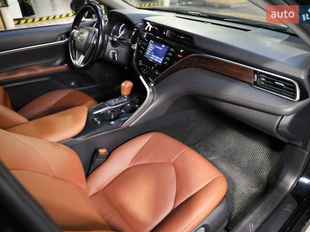 Черный Тойота Камри, объемом двигателя 2.49 л и пробегом 145 тыс. км за 16800 $, фото 28 на Automoto.ua