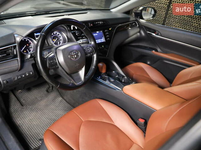 Черный Тойота Камри, объемом двигателя 2.49 л и пробегом 145 тыс. км за 16800 $, фото 9 на Automoto.ua