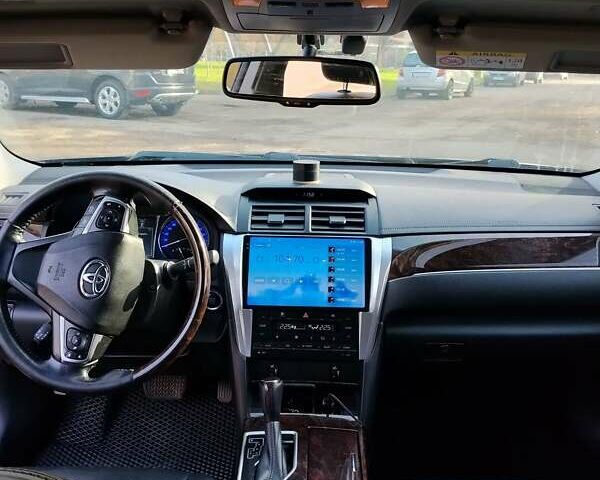 Чорний Тойота Камрі, об'ємом двигуна 2.5 л та пробігом 210 тис. км за 15950 $, фото 8 на Automoto.ua