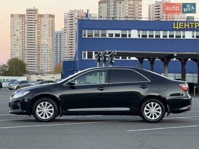 Тойота Камри 2017 в Киеве на Automoto.ua Черный Тойота Камри, объемом двигателя 2.49 л и пробегом 79 тыс. км за 19999 $, фото 8 на Automoto.ua