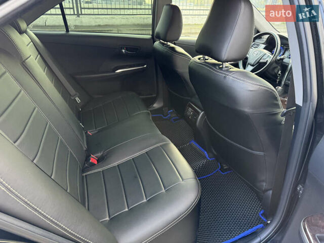 Черный Тойота Камри, объемом двигателя 2.49 л и пробегом 170 тыс. км за 17000 $, фото 20 на Automoto.ua