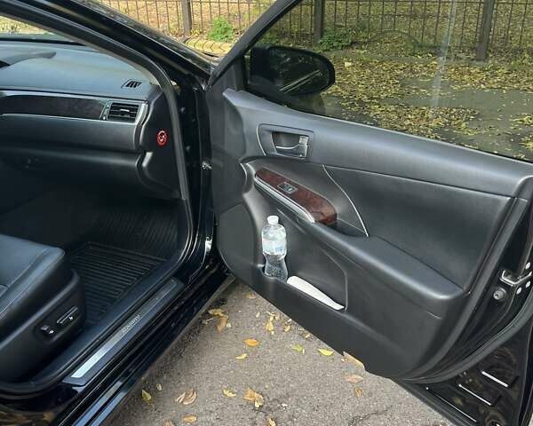 Тойота Камри 2017 в Запорожье на Automoto.ua Черный Тойота Камри, объемом двигателя 2.49 л и пробегом 143 тыс. км за 19500 $, фото 4 на Automoto.ua