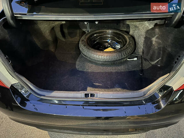 Черный Тойота Камри, объемом двигателя 2.49 л и пробегом 142 тыс. км за 16000 $, фото 14 на Automoto.ua