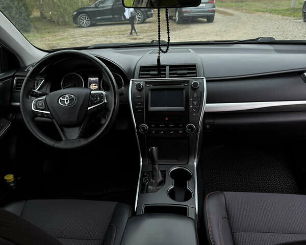 Чорний Тойота Камрі, об'ємом двигуна 2.49 л та пробігом 176 тис. км за 14500 $, фото 11 на Automoto.ua