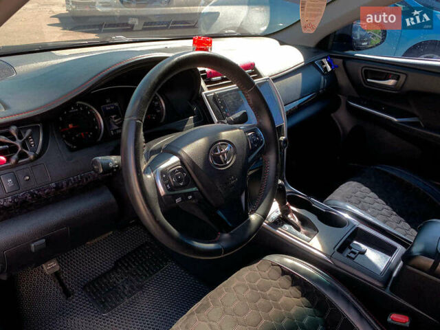 Черный Тойота Камри, объемом двигателя 2.5 л и пробегом 210 тыс. км за 15290 $, фото 25 на Automoto.ua