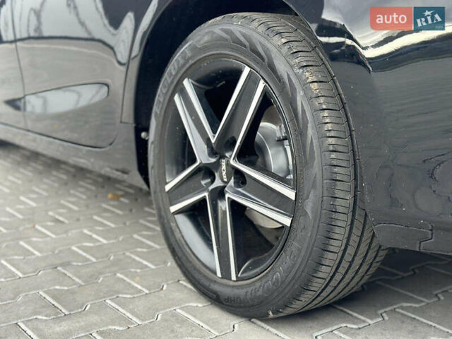 Чорний Тойота Камрі, об'ємом двигуна 2.49 л та пробігом 185 тис. км за 14500 $, фото 12 на Automoto.ua