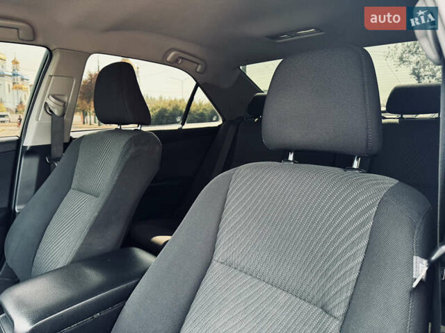 Черный Тойота Камри, объемом двигателя 2.49 л и пробегом 192 тыс. км за 16200 $, фото 7 на Automoto.ua