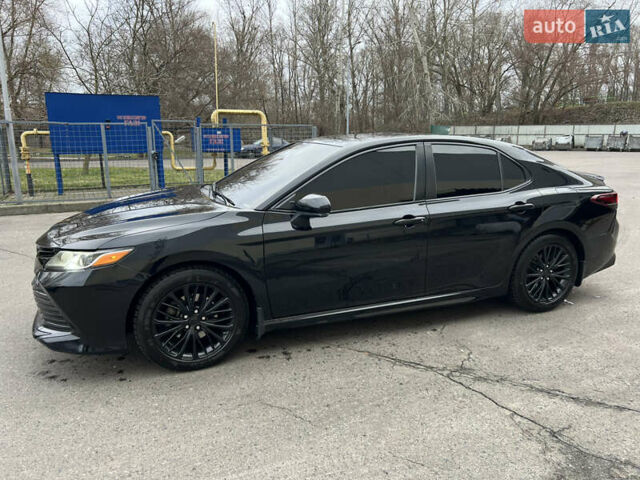 Чорний Тойота Камрі, об'ємом двигуна 2.49 л та пробігом 118 тис. км за 23800 $, фото 2 на Automoto.ua