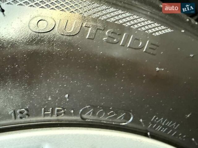 Тойота Камри 2017 в Киеве на Automoto.ua Черный Тойота Камри, объемом двигателя 2.49 л и пробегом 79 тыс. км за 19999 $, фото 22 на Automoto.ua